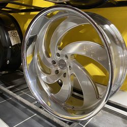 26” Strada Wheels “Retro 6”