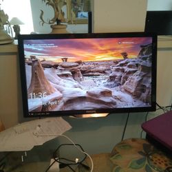 32 Inch Flatscreen TV. $309 New