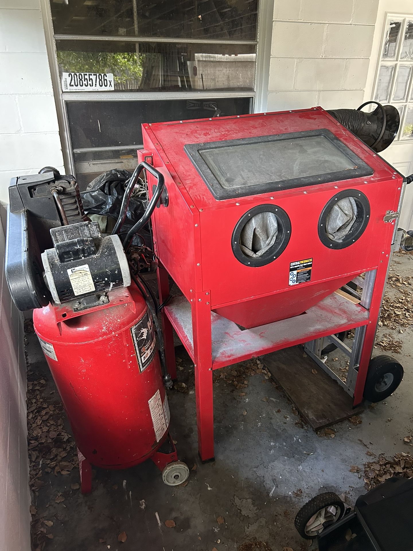 Air Compressor With Blast Cabinet 