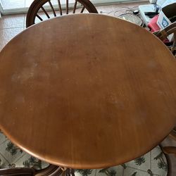 Pub Style Table / 4 Chairs 