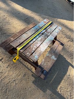 Wood Outdoor Convertible Picnic Table kids/toddlers