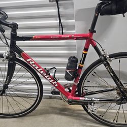 NoS Special Edition Raleigh Team Alloy Hi-mod Carbon Road Bike