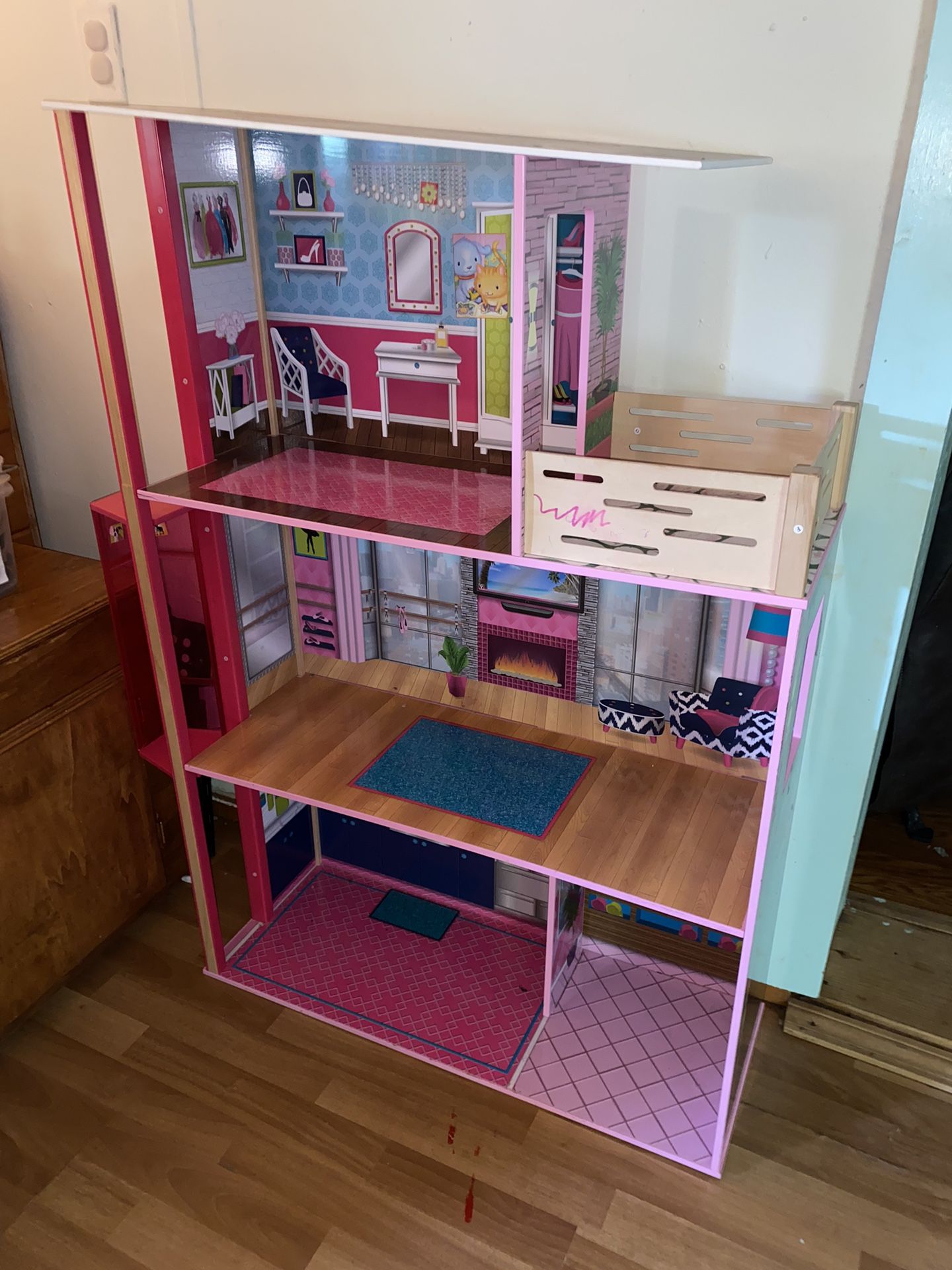 Barbie Dollhouse 