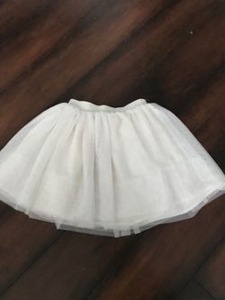 H&M size 6-7 Sparkly tulle skirt