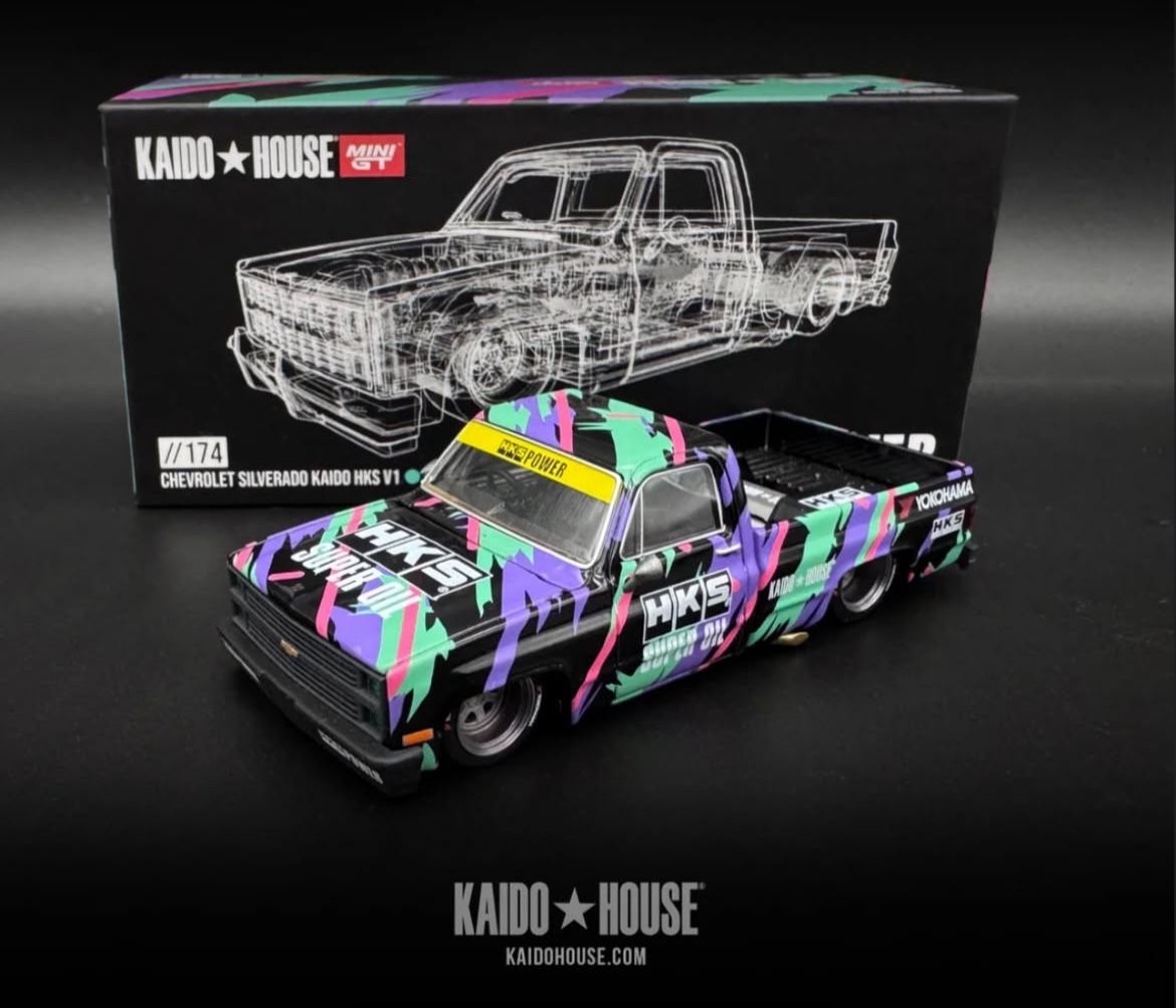Kaido House 1:64  HKS Silverado C10
