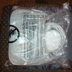 New. MICHAEL KORS CORA SHOULDER BAG