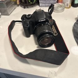Canon Eso Rebel T2i With Lens Added