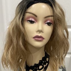 Wig / Shadow Root Blonde wig / Blonde Wig / Wavy Hair 