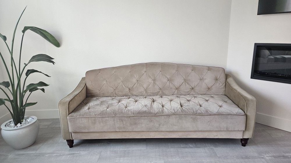 Sofa, Couch