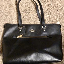 Coach Gallery Over Shoulder Large Tote - Black Leather