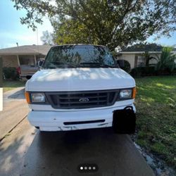2004 Ford econoline 150