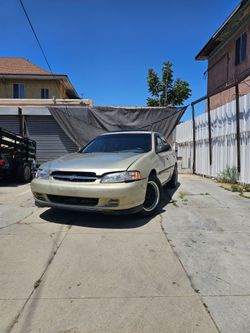 1999 Nissan Altima