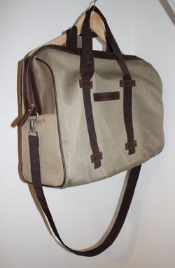 Tommy Bahama Bag