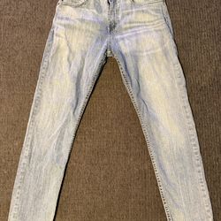 LEVI mens jean