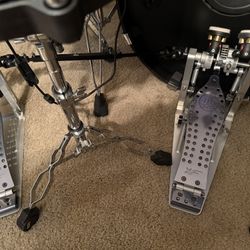 DW Mfg Xf Machined Double Bass Pedals