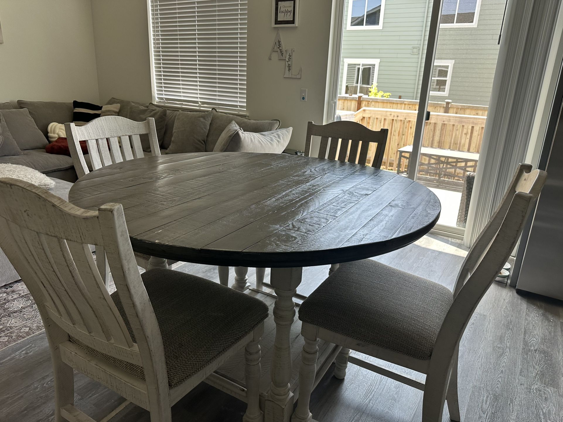 DINING TABLE FARMHOUSE STYLE