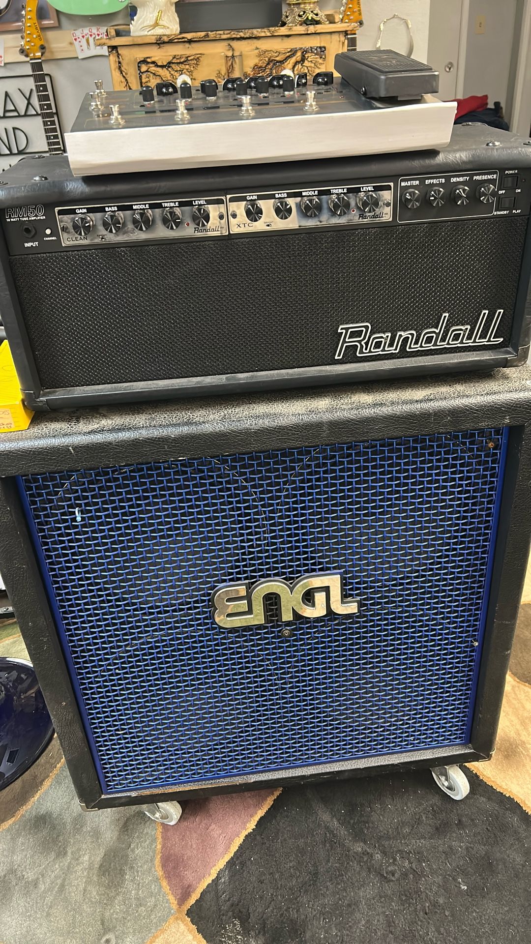 Guitars Amps Accessories Sale Sunday Sept 21st 12 Noon Till 3:00 PM TODAY ! Read !!