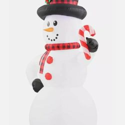 Home Accents Holiday Snowman Christmas Inflatable