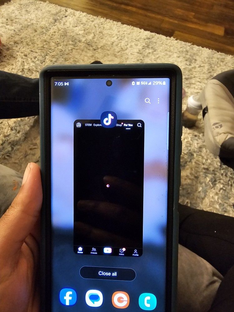 Samsung Galaxy S22 Ultra w/ TikTok Installed