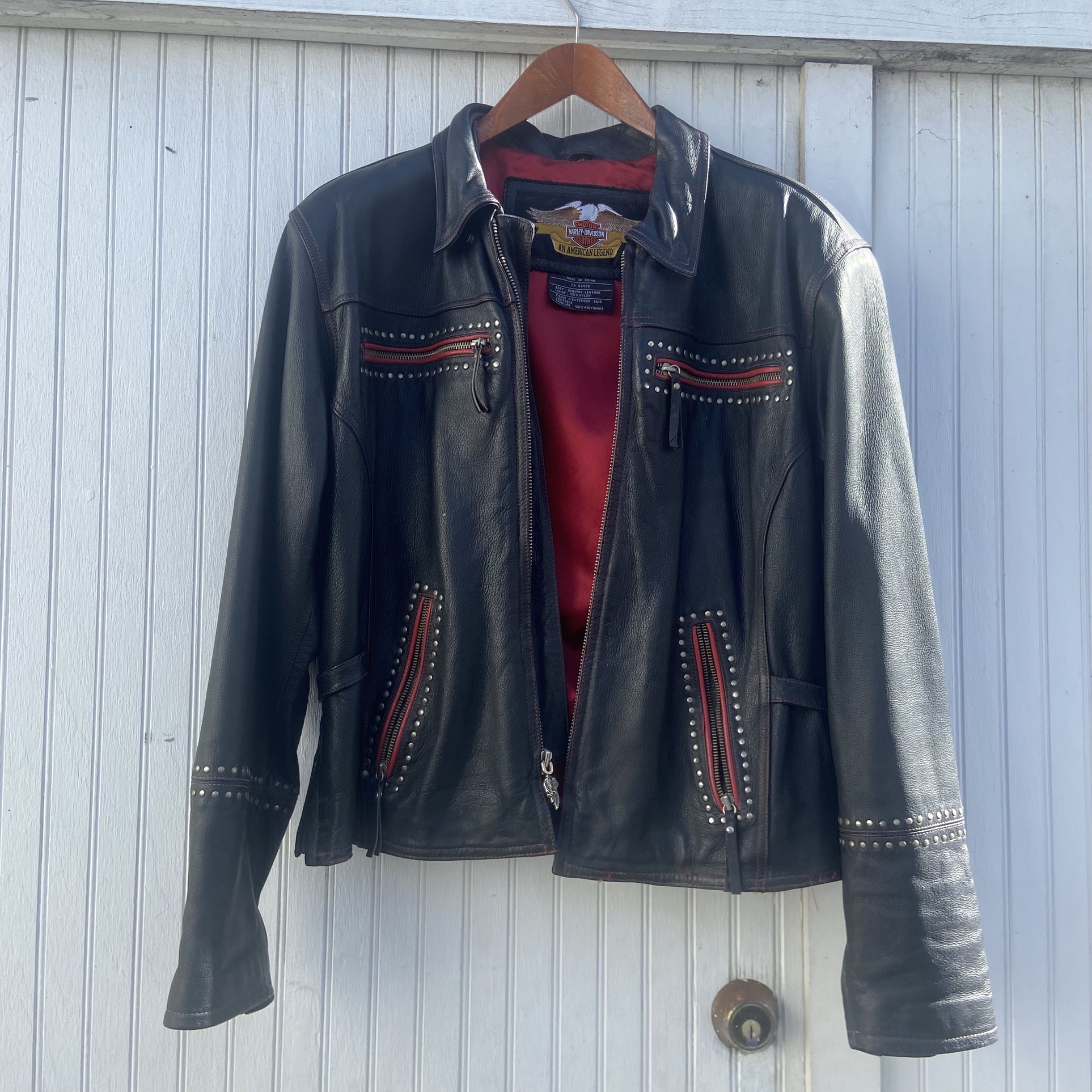 Vintage Women’s Leather Harley-Davidson Motorcycle Jacket With Red Satin Lining And Rose Embroidery Size XL