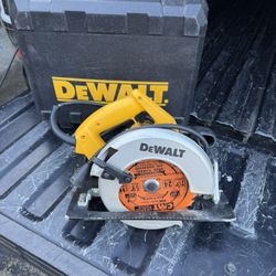 Dewalt 7 1/4 Circular Saw Corded