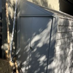 Metal Outdoor Shed 7 x 4