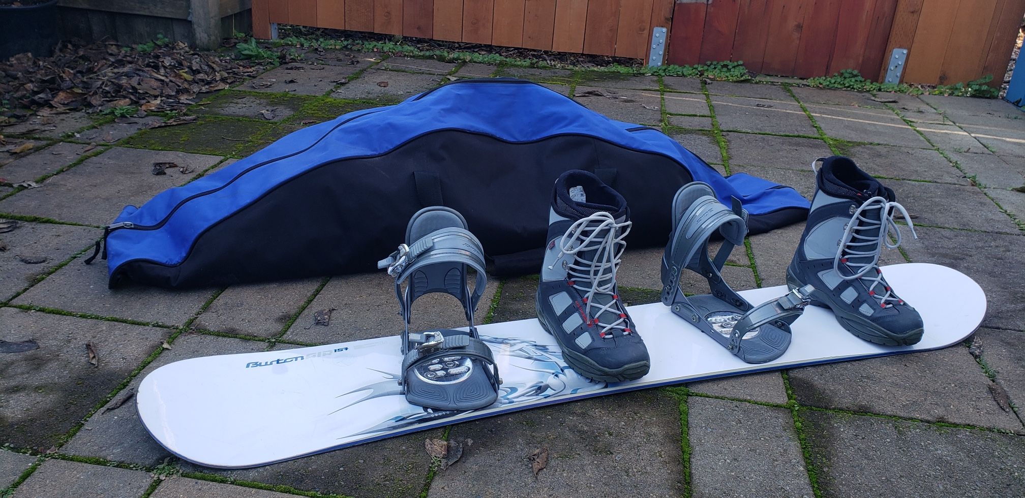 Burton Air 157 Snowboard + Northwave Freedom Boots + Carrying Case