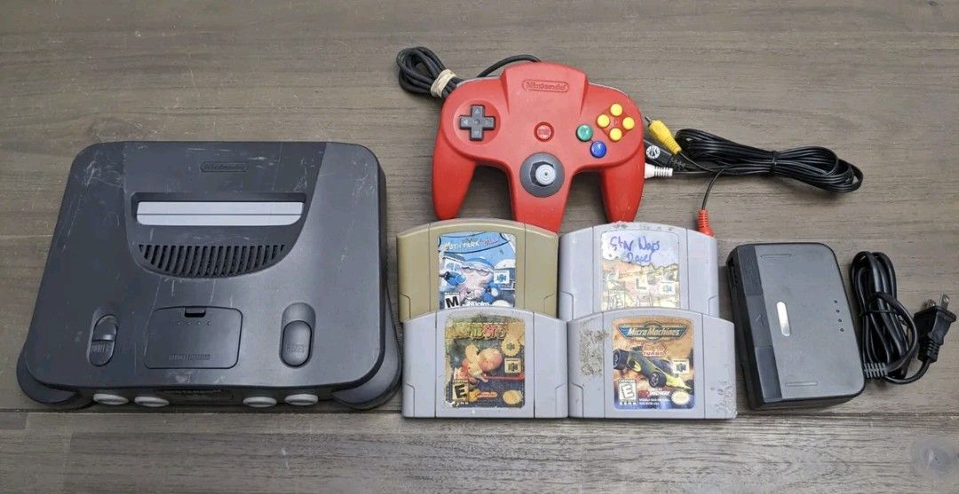 Huge Nintendo 64 N64 System/Console Bundle, Yoshis Story, Star Wars, South Park!