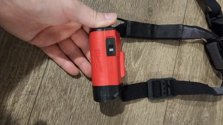 Milwaukee Head Lamp With Rechargeable Battery