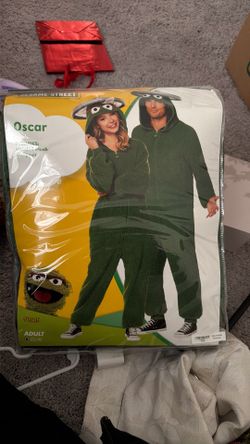 Sesame Street Oscar costume
