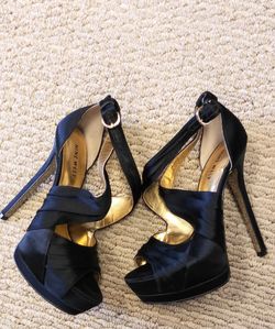 Nine west Sz 6 black heels