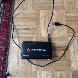J-Tech Digital 4K 30Hz 1x4 HDMI Splitter – Distribute HDMI Signal to Four Displays