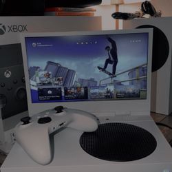 Xbox Series S 1TB + Screen Bundle No Offers 