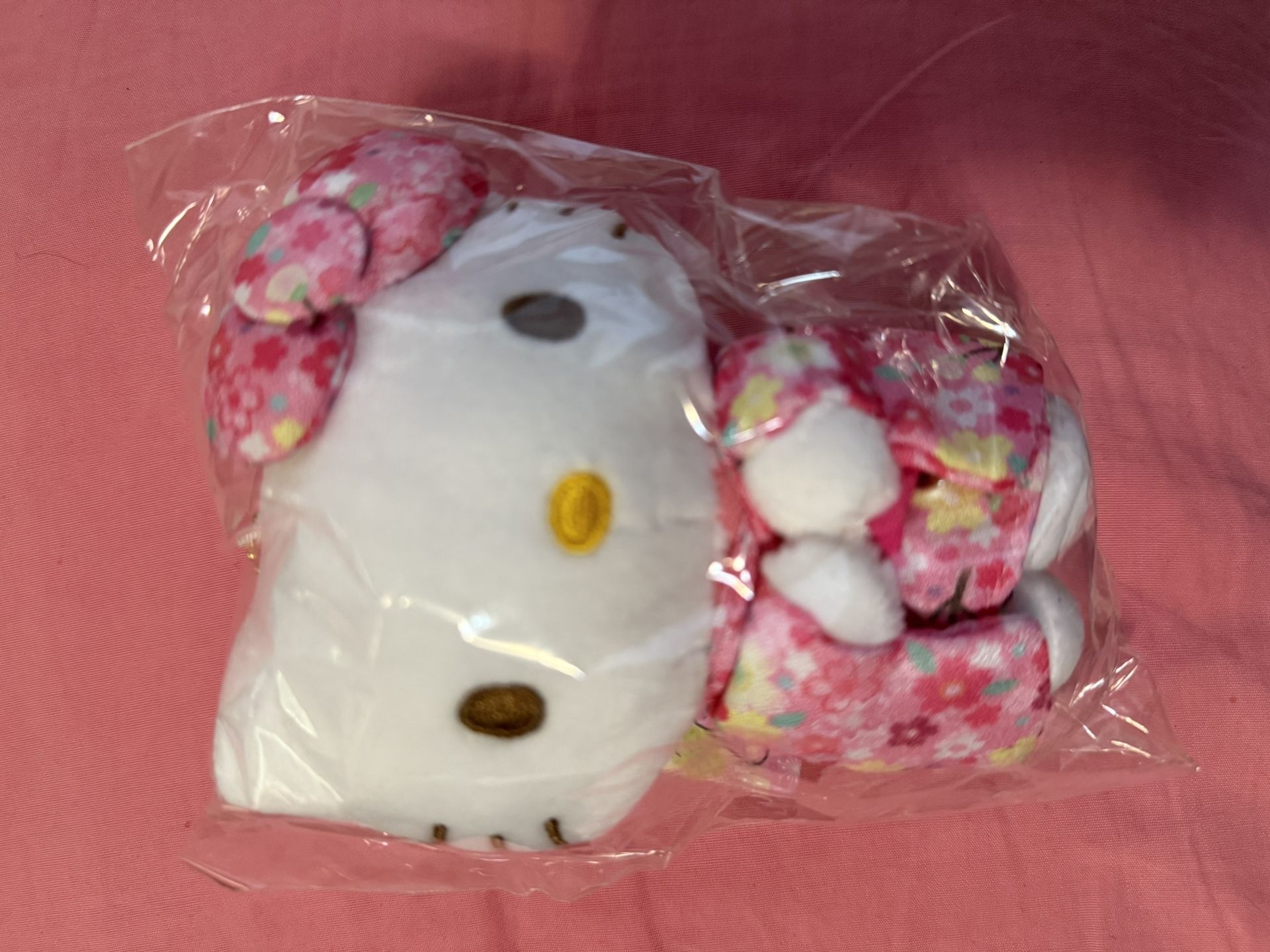 Hello Kitty Kimono Plushie Keychain