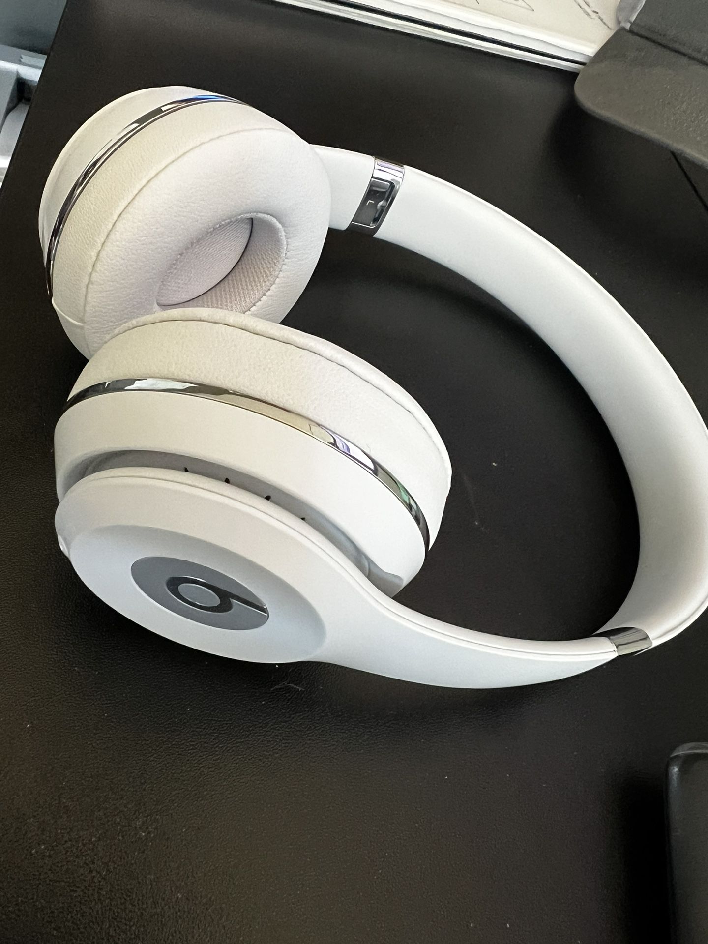 Wireless Beats Solo3 - White