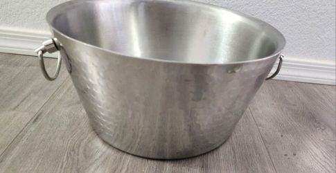 Double Walled Insulated Steel Ice Bucket
- see description