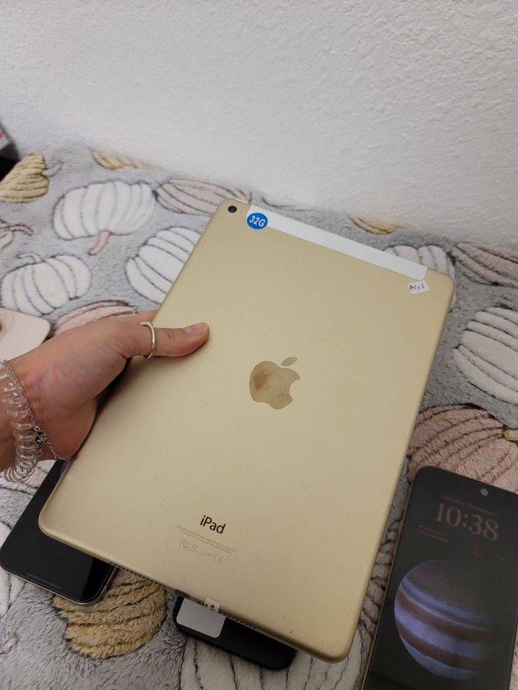 Apple Ipad AIR 2 On Sale