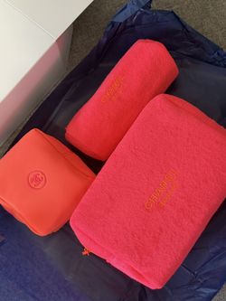 New Chanel Beaute VIP Set Of 3 Neon Orange & Pink Terry Travel Set 2025