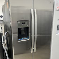 GE 25.3 cu. ft. Side by Side Refrigerator