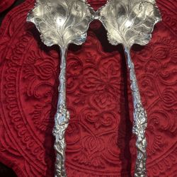 2 Arthur Court Grape Ladles 