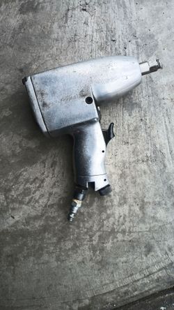 Milwaukee 1/2 inch air impact wrench