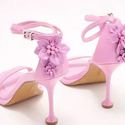 VINCE CAMUTO HIGH HEELS SHOES