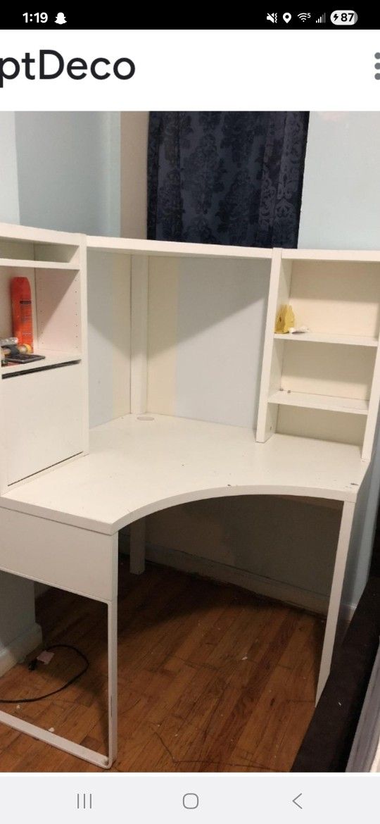 Corner Desk
