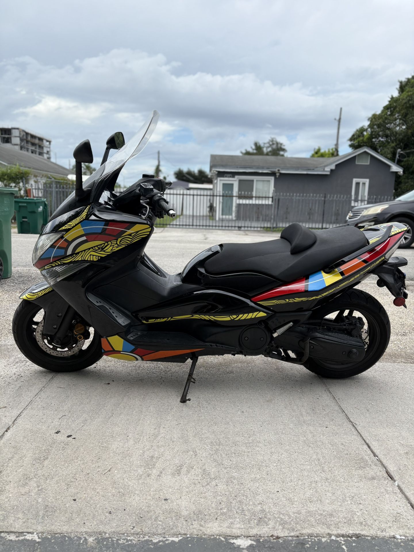 TMAX 500