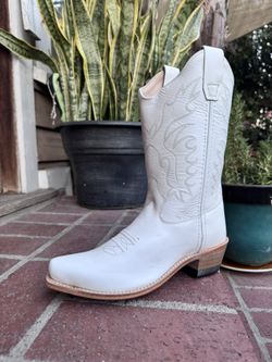White Leather Cowboy Boots