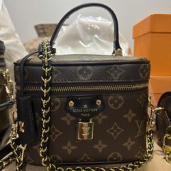 Lv Bag Vanity 