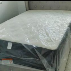 Brand New  full Mattress With No Box Spring Need