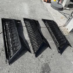 Toyota Camry 2018-2022 grille