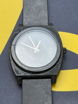 Nixon Watch 