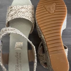 New Wedges Size 6.5